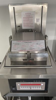 8HD eléctrico 17KW 380V 55L 5 bandeja de freír gran productividad freidora de pollo a presión