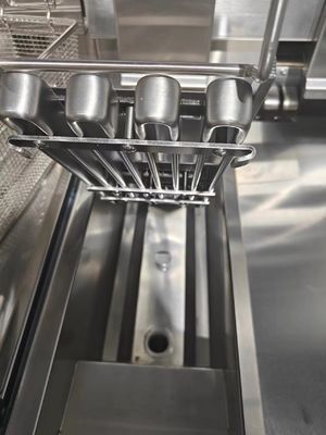 Elevador automático Dos macetas Dos cestas 13L * 2 Capacidad con filtración de aceite Chips eléctricos Aceite Fritar abierto