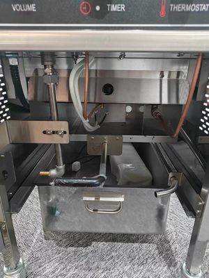 Panel mecánico 304 SUS Grillante a presión de pollo con calefacción por gas sin filtración de aceite