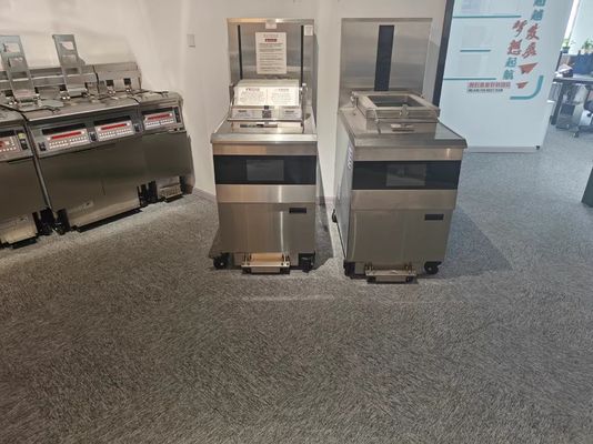 Panel táctil eléctrico inteligente de 8HD 55L 5 bandeja de freír Frito a presión de gran productividad