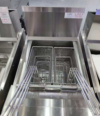 Alta eficiencia fácil de operar gran capacidad eléctrica con filtración de aceite chips comerciales freidora abierta