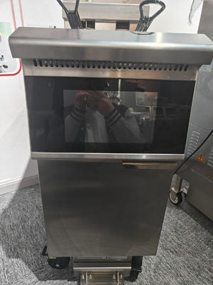 Una olla dos cestas panel de pantalla táctil inteligente 14KW 380V freidora eléctrica abierta y profunda