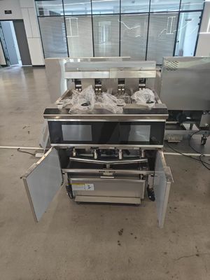 Panel inteligente de pantalla táctil profesional 4tanque 4cestas 28KW 304SUS Chips eléctricos Fritar abierto