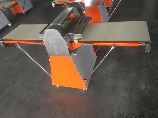 Máquina de prensado de hojas de masa de tamaño de rodillo de 520 mm para preparar masa rápida y fácilmente